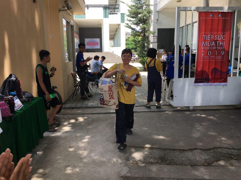 ĐÓN HỌC TRÒ ĐẦU TIÊN 1